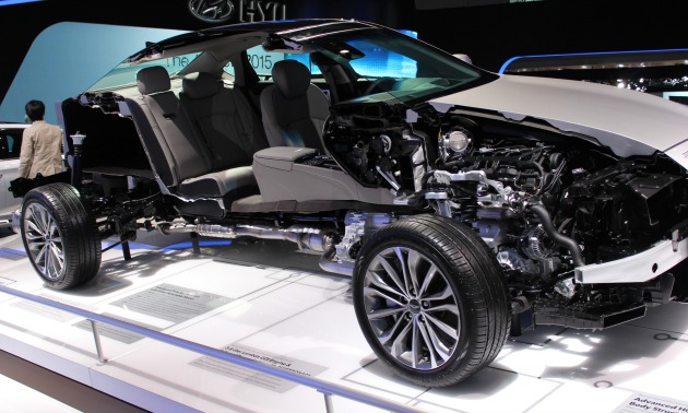 Auto show 2014 Hyundai cutaway.jpg