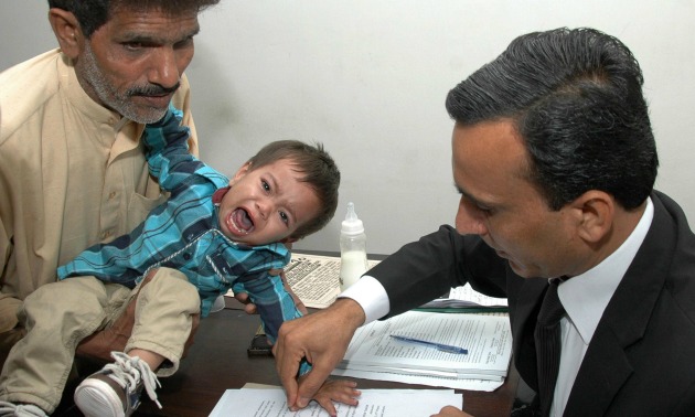 pakistan-baby-attempted-murder