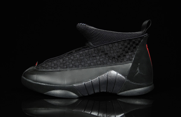 Air Jordan 15 “Bred”