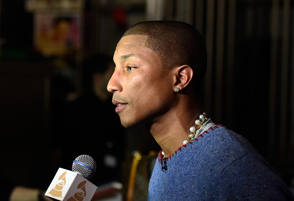 A VERY GRAMMY CHRISTMAS - Backstage And Audience