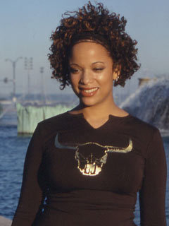 Aneesa-the-real-world-96749_240_320