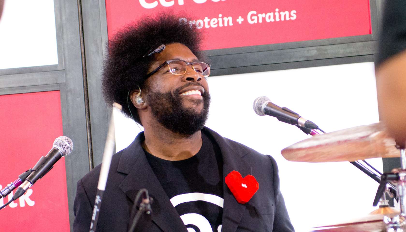 Kellogg's Recharge Bar Presents: The Roots In Concert