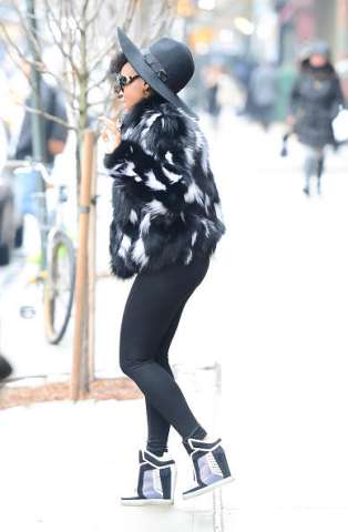 15 Reasons We’re Thankful Janelle Monae Dialed Up The Sexy | The Urban