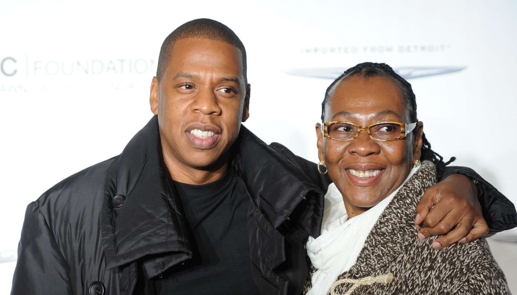 25 Pictures Of Rappers With Their Moms