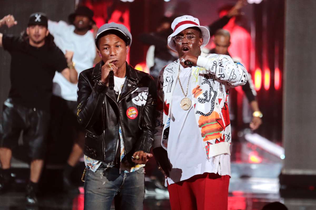 2015 BET Awards - Show
