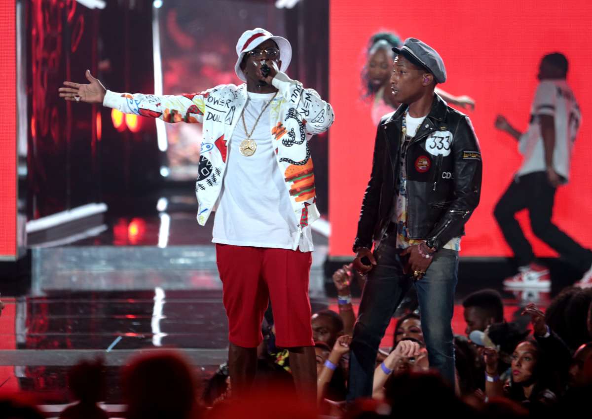 2015 BET Awards - Show