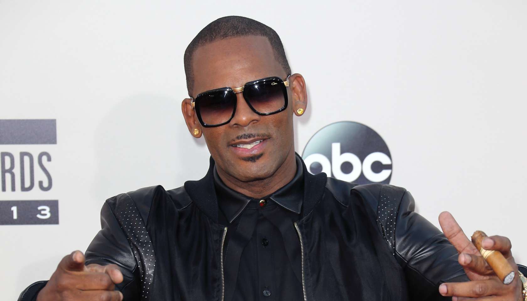 2013 American Music Awards - Arrivals