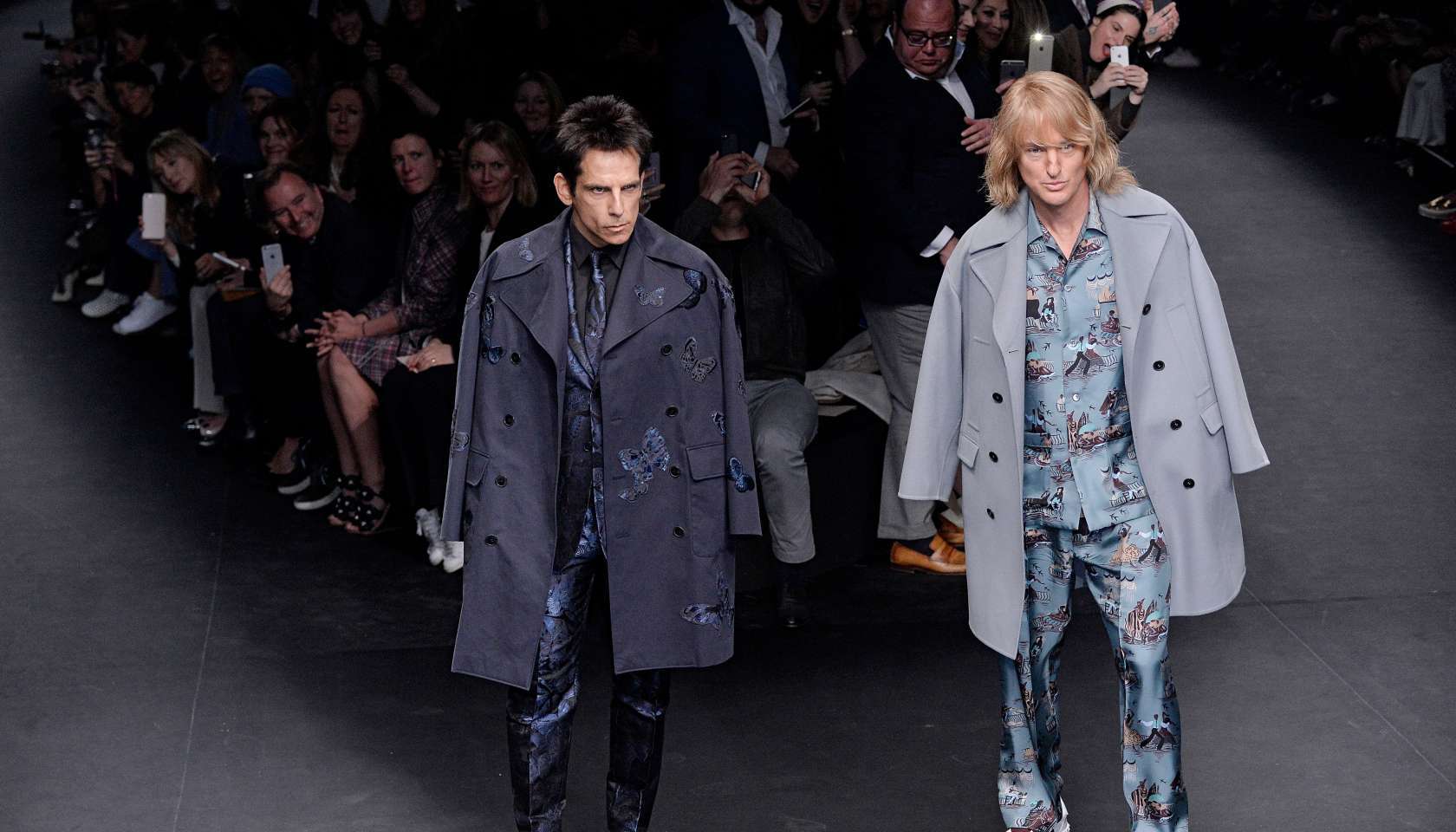 Valentino - Runway RTW - Fall 2015 - Paris Fashion Week