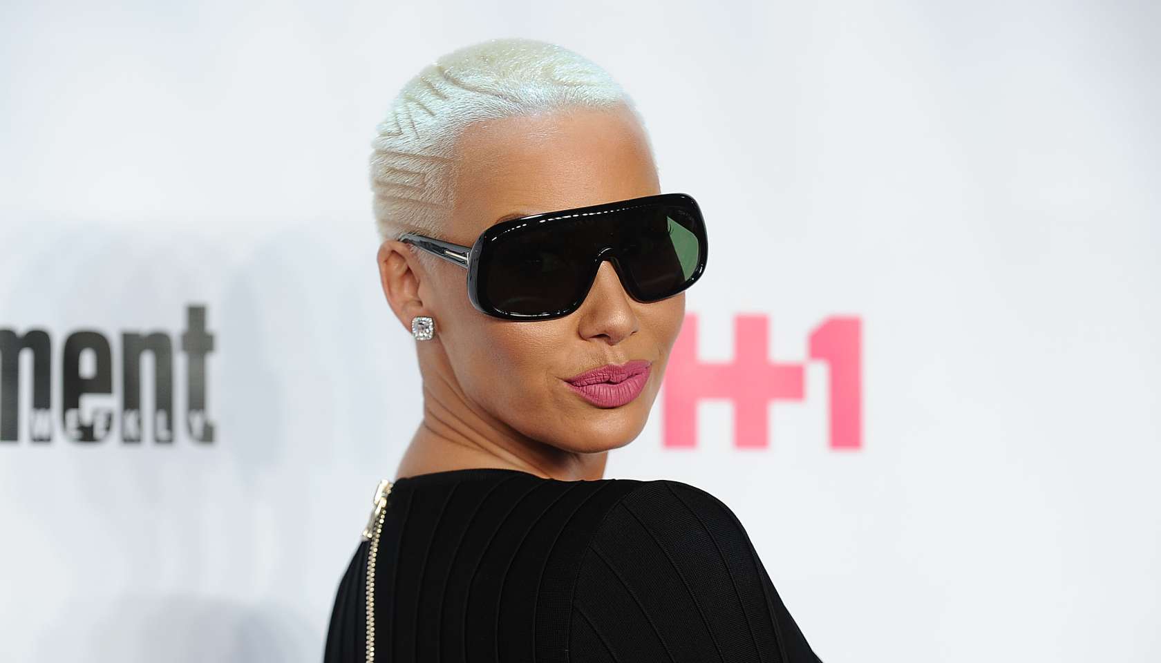 VH1 Big In 2015 With Entertainment Weekly Awards - Arrivals