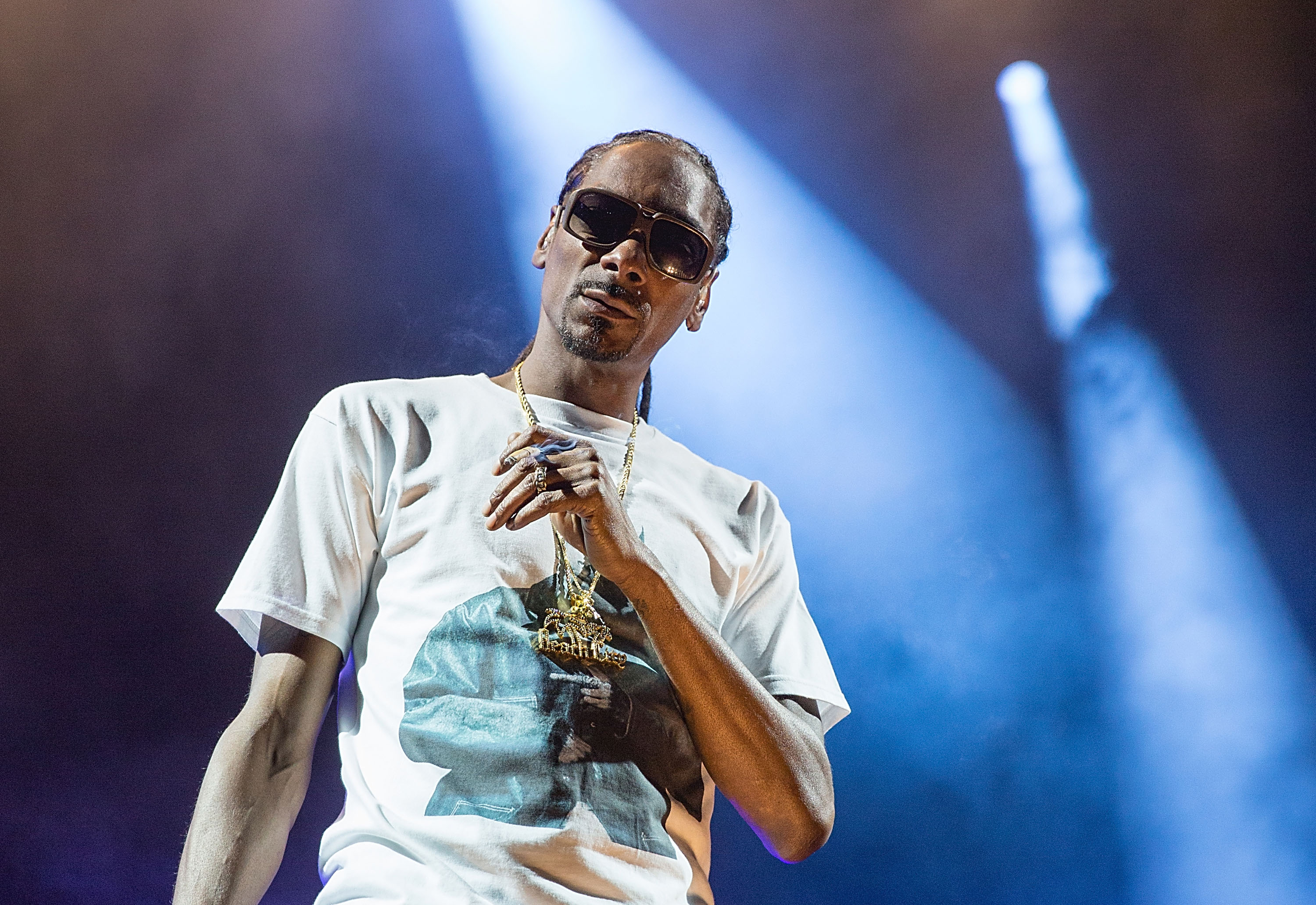 Snoop Dogg and Wiz Khalifa Perform At Austin360 Amphitheater